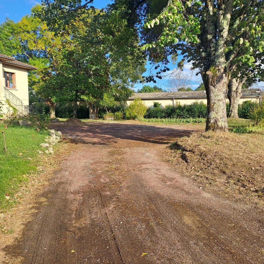 Gites De L'Akwaba Buzet-sur-Baise Esterno foto